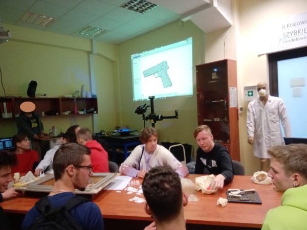 wycieczka klasowa na Politechnikę Warszawską (1)